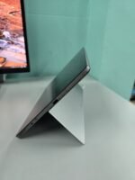 DELL LATITUDE 7200 2-in-1 I3-8 GEN - Image 7
